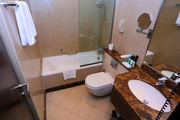 Al Hamra Hotel Sharjah