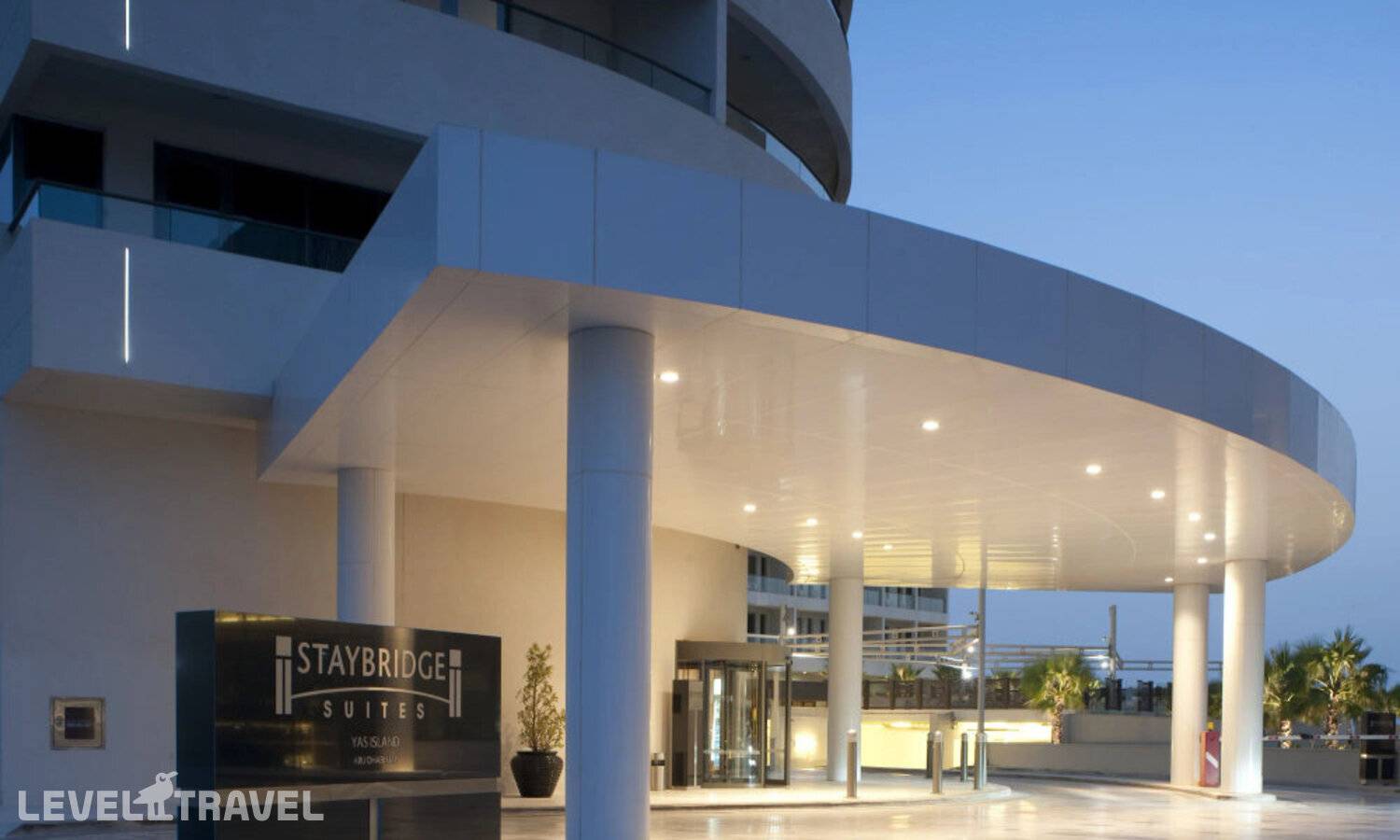 фотографии отеля Staybridge Suites Abu Dhabi Yas Island в ОАЭ(остров Яс) - фото №19