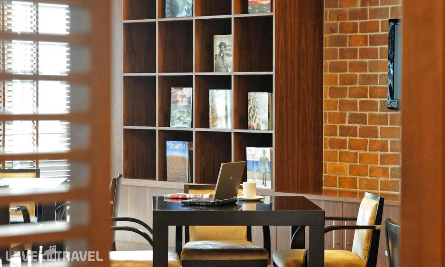 фотографии отеля Staybridge Suites Abu Dhabi Yas Island в ОАЭ(остров Яс) - фото №12