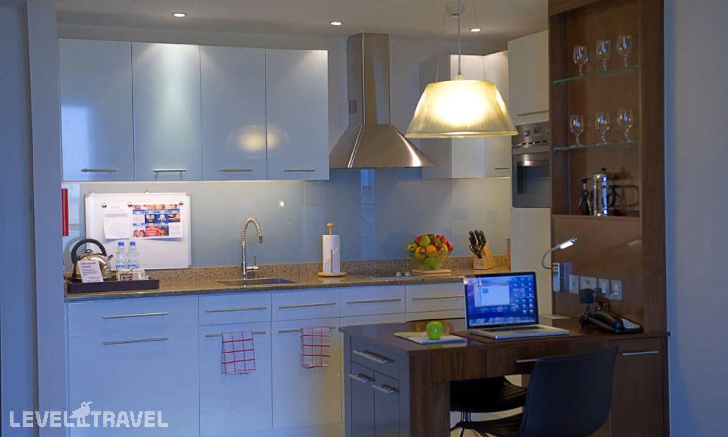 фотографии отеля Staybridge Suites Abu Dhabi Yas Island в ОАЭ(остров Яс) - фото №3