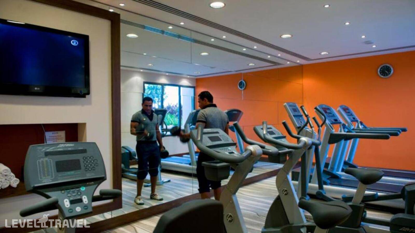 фотографии отеля Staybridge Suites Abu Dhabi Yas Island в ОАЭ(остров Яс) - фото №8