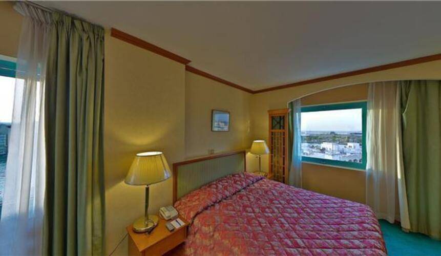 St. George Hotel