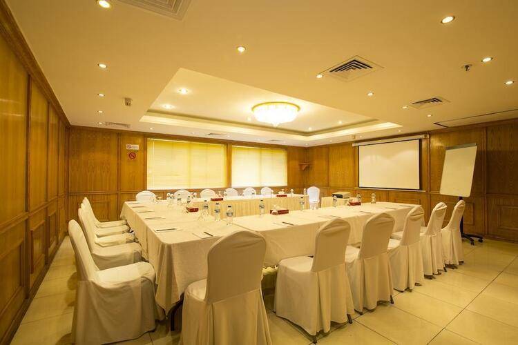 Rolla Suites (Ex. J5 Hotels Bur Dubai, Imperial Suites Dubai)