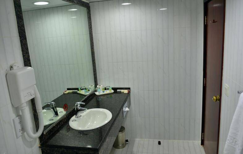 Rolla Suites (Ex. J5 Hotels Bur Dubai, Imperial Suites Dubai)