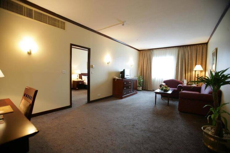Rolla Suites (Ex. J5 Hotels Bur Dubai, Imperial Suites Dubai)
