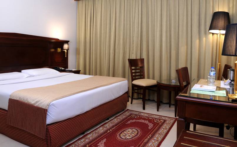 Admiral Plaza Hotel