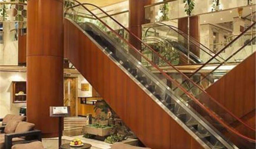 Admiral Plaza Hotel