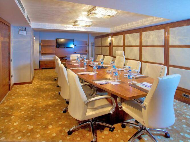 Momento Istanbul Hotel