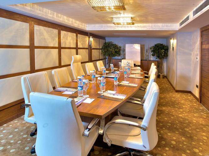 Momento Istanbul Hotel