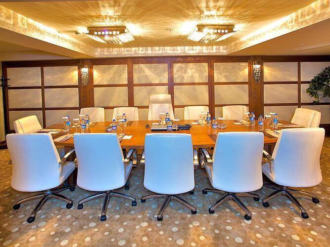 Momento Istanbul Hotel