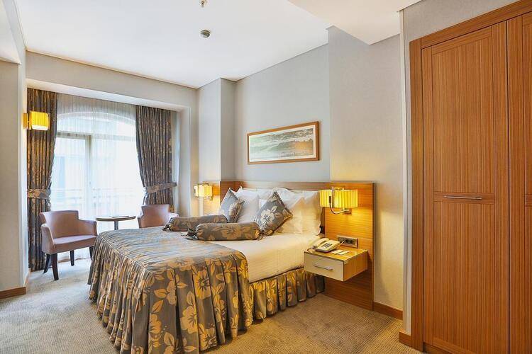 Momento Istanbul Hotel