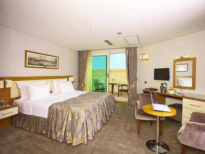 Momento Istanbul Hotel