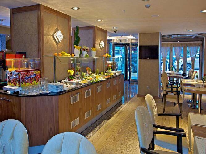 Momento Istanbul Hotel