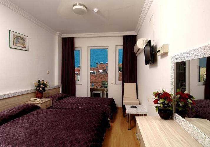Lara Diamond Hotel