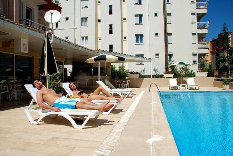 Lara Diamond Hotel