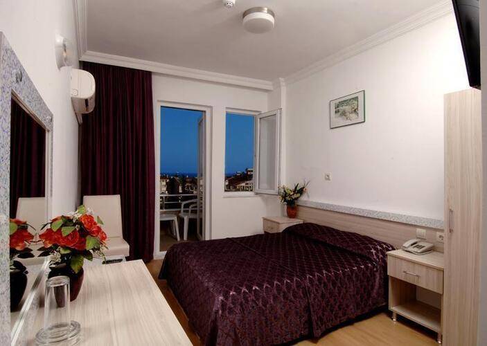 Lara Diamond Hotel