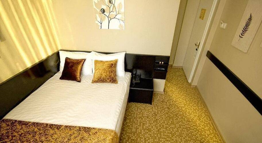 Nobel Hotel