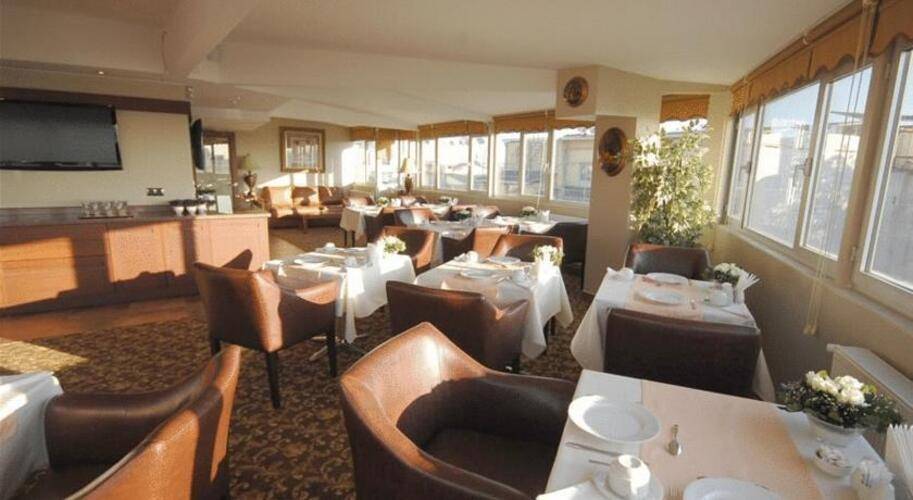 Nobel Hotel