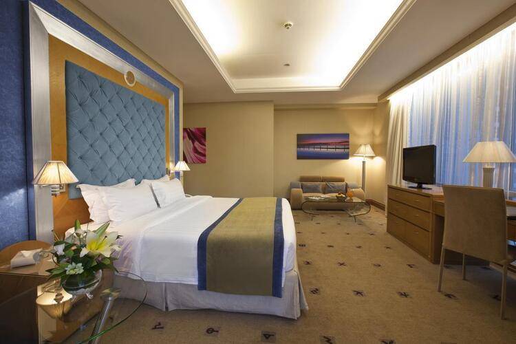 Social Hotel Barsha Heights Dubai (Ex. Byblos Hotel)