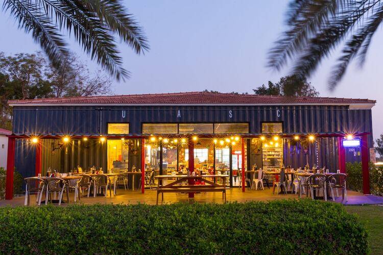 Barracuda Beach Resort