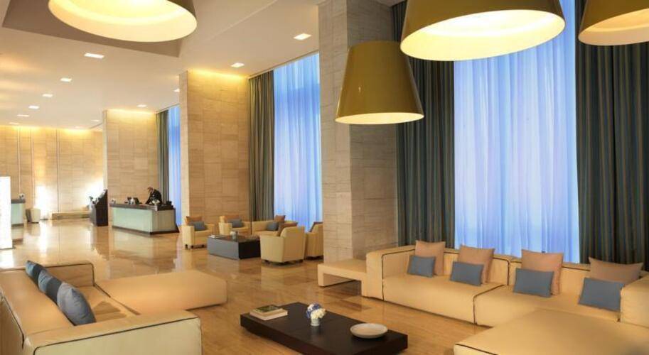 Radisson Blu Residence Dubai Marina