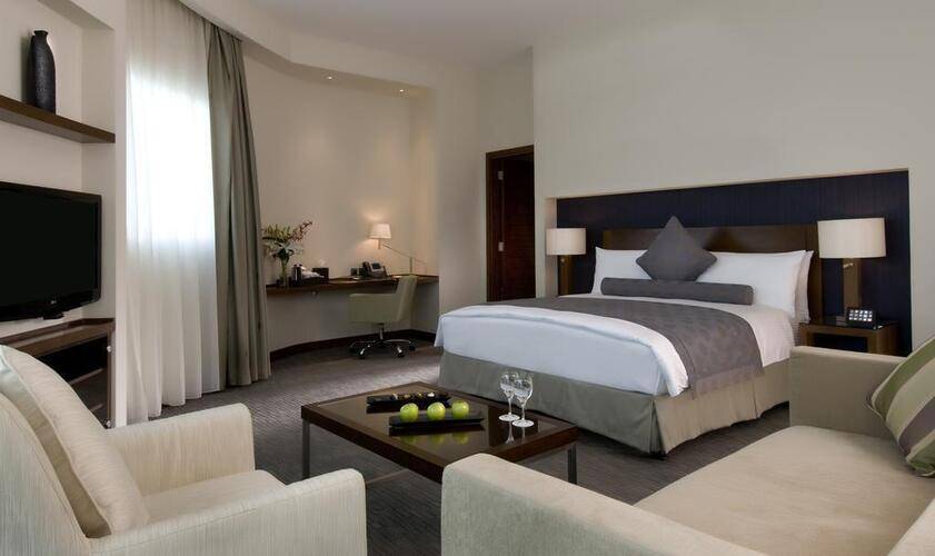 Grand Millennium Al Wahda Hotel