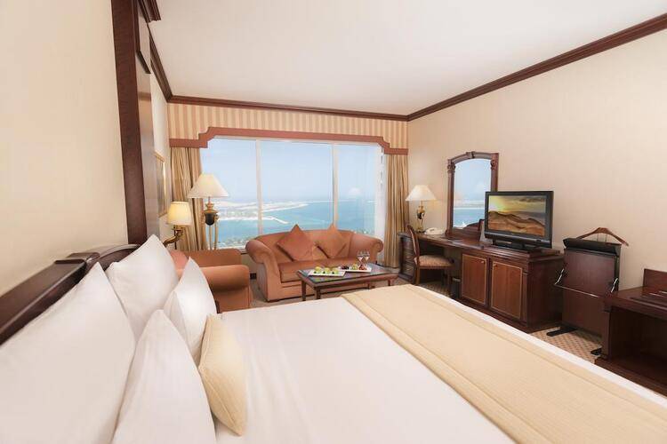 Corniche Hotel Abu Dhabi (Ex.Millennium Corniche Hotel Abu Dhabi)