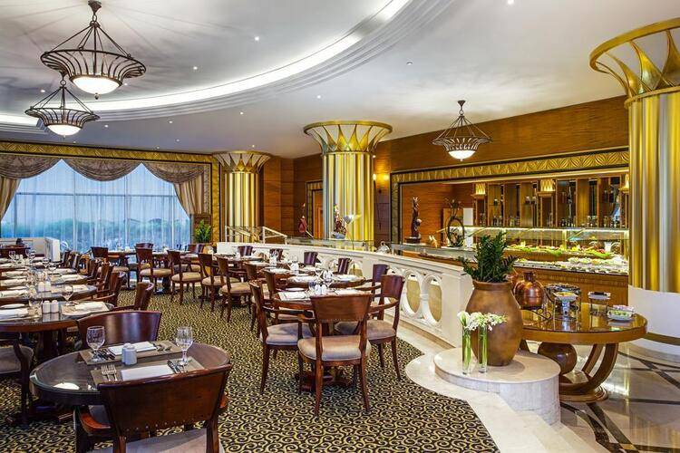 Corniche Hotel Abu Dhabi (Ex.Millennium Corniche Hotel Abu Dhabi)