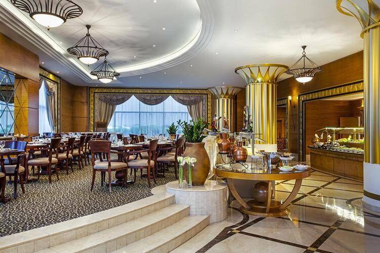 Corniche Hotel Abu Dhabi (Ex.Millennium Corniche Hotel Abu Dhabi)