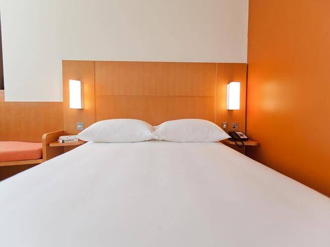Ibis Abu Dhabi Gate Hotel