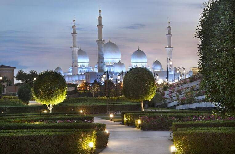 The Ritz Carlton Grand Canal Abu Dhabi