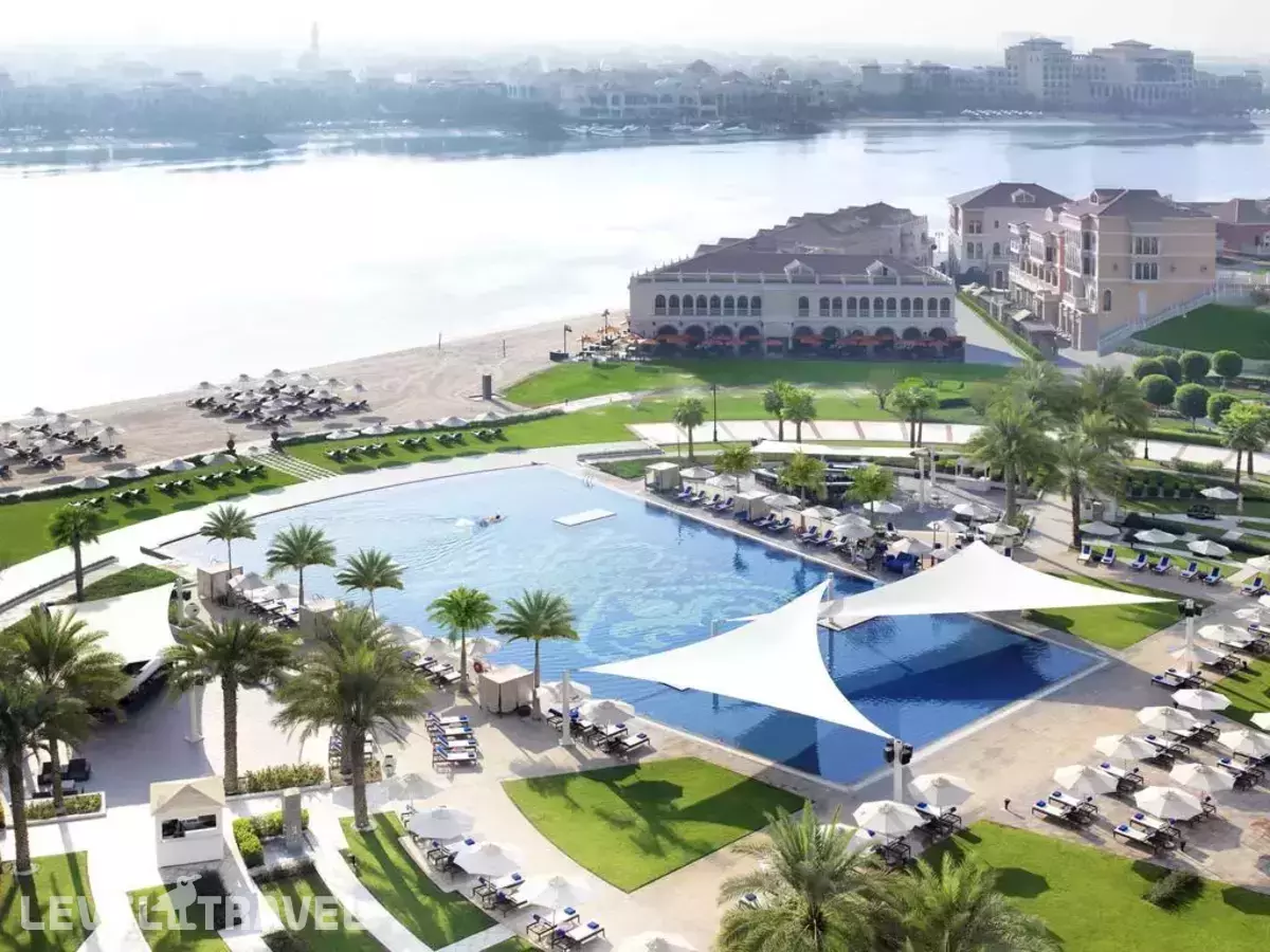 The Ritz Carlton Grand Canal Abu Dhabi