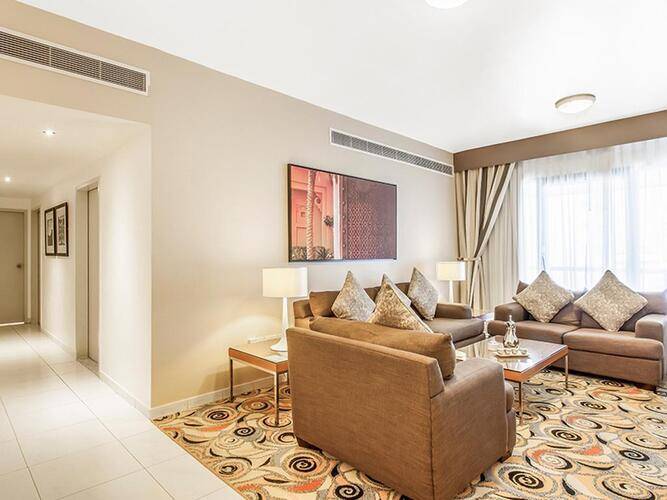 Golden Sands Hotel Apartments