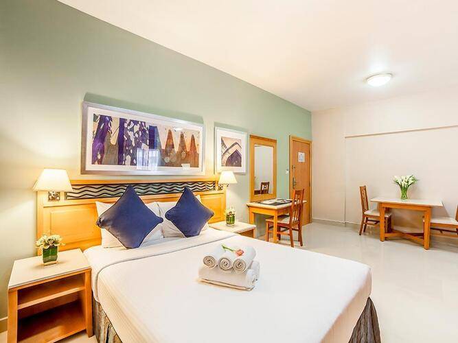 Golden Sands Hotel Apartments