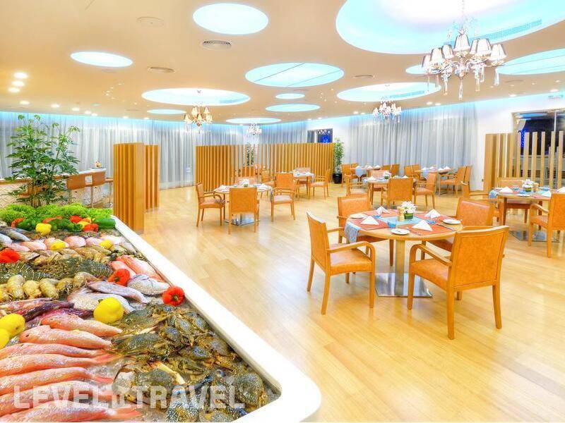 Фотография Oceanic Khorfakkan Resort & Spa