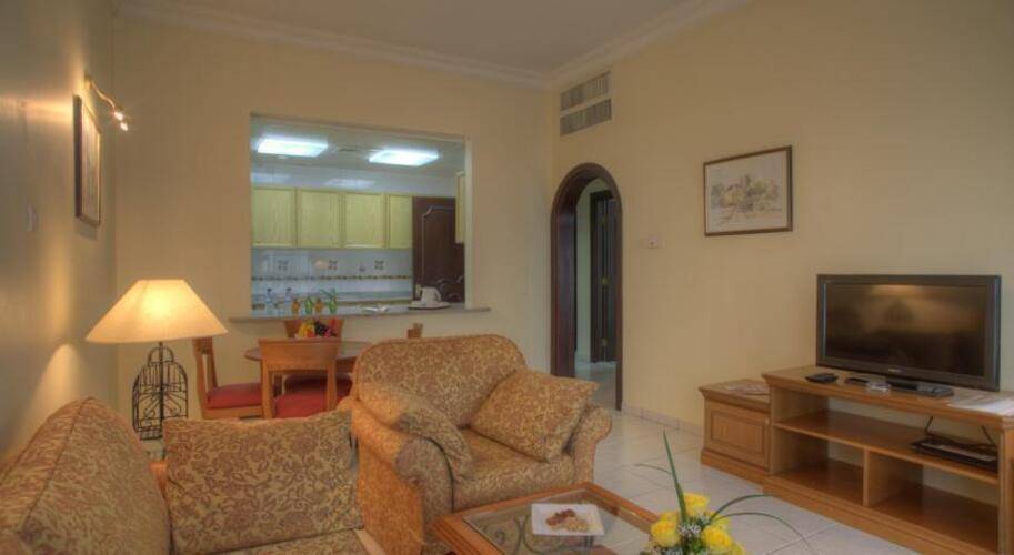 Al Diar Palm Suites Hotel