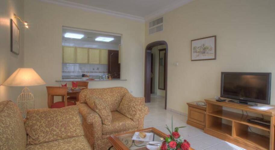 Al Diar Palm Suites Hotel