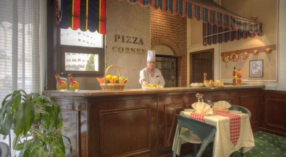 Al Diar Dana Hotel