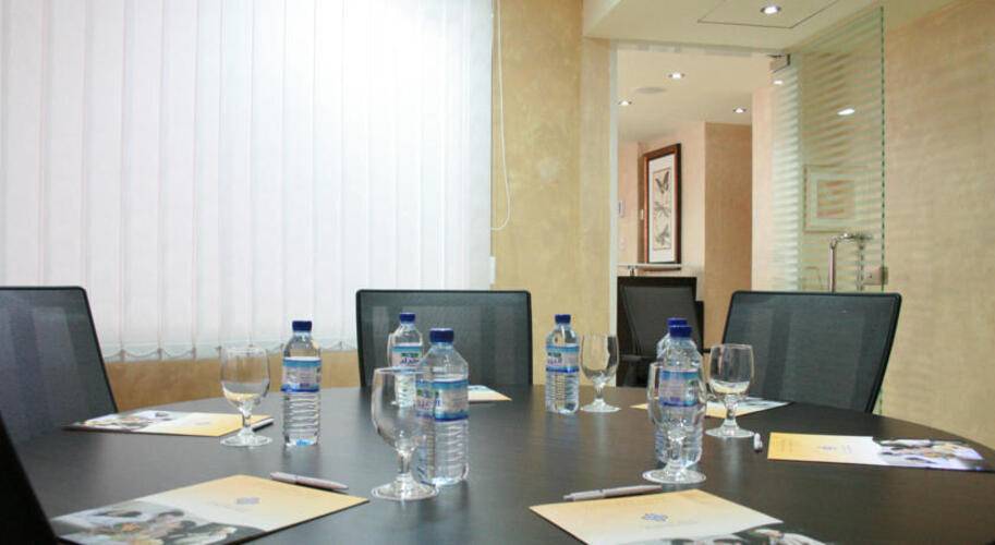 Al Diar Dana Hotel