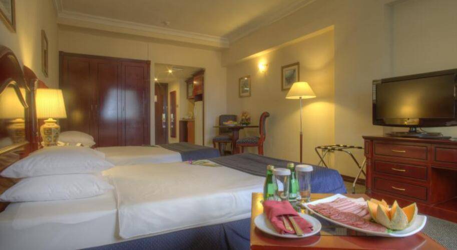 Al Diar Mina Hotel