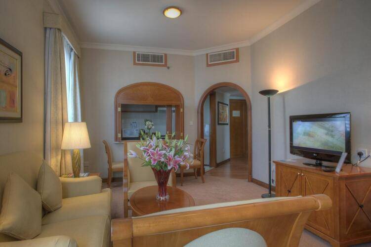 Al Diar Capital Hotel