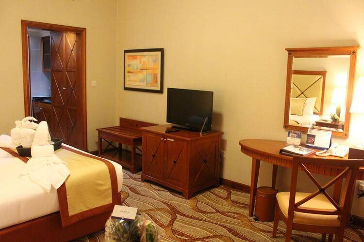 Al Diar Capital Hotel