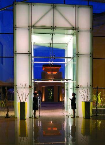 Traders Hotel Qaryat Al Beri