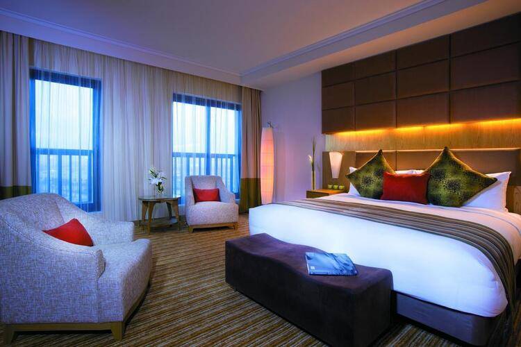 Traders Hotel Qaryat Al Beri