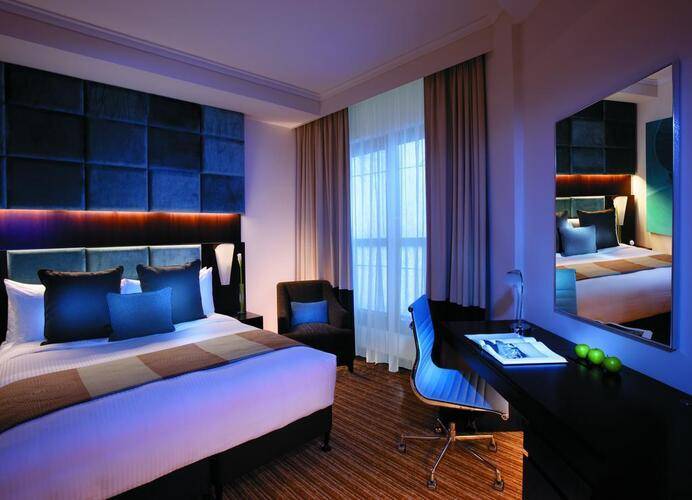 Traders Hotel Qaryat Al Beri