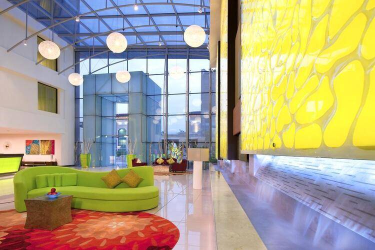 Traders Hotel Qaryat Al Beri