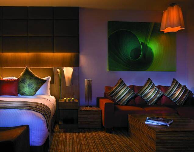 Traders Hotel Qaryat Al Beri