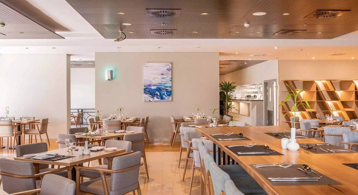 Mercure Hotels Suites Apartments (Ex. Mercure Dubai Barsha Heights)