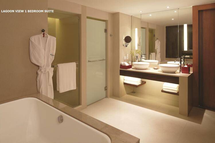 Saii Laguna Phuket (Ex. Outrigger Laguna Phuket Beach Resort)