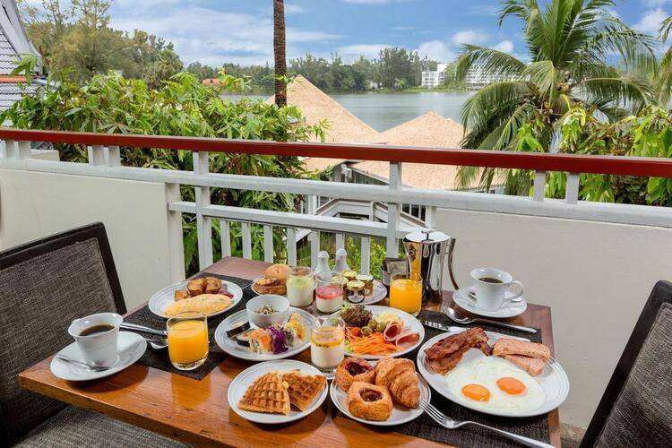 Saii Laguna Phuket (Ex. Outrigger Laguna Phuket Beach Resort)